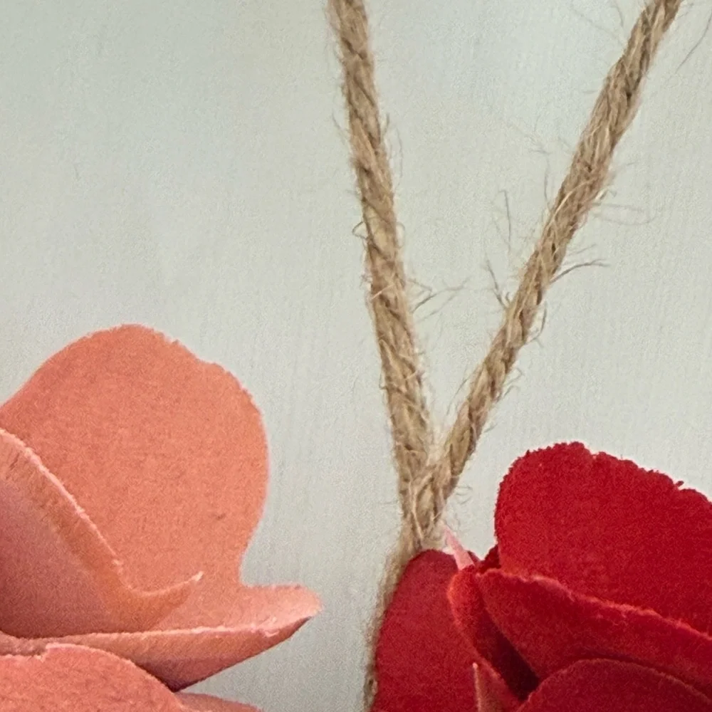 New Kohl's Celebrate Together Valentine’s Day Heart Rose Bud Wreath NWT